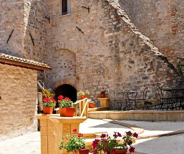 Le Fate Umbria 3* Sellano